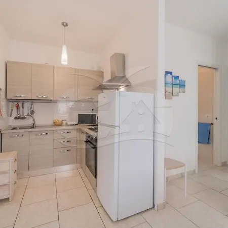 Apartment Albero Del Pepe 2 - Goelba