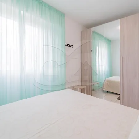 Albero Del Pepe 2 - Goelba Apartment